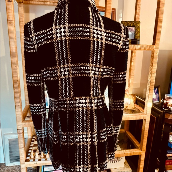 Chanel Plaid Tweed Jacket Coat - Picture 4 of 9